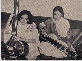 Begu, Akhtar (left) and Shanti Hiranand