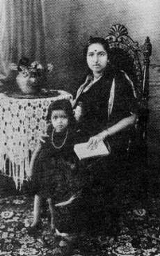 Gangubai Hangal and daughter Krishna