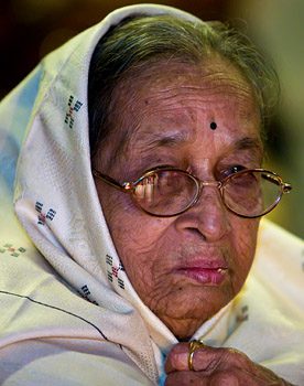 Gangubai Hangal (© Rajan P. Parrikar) Gangubai Hangal (© Rajan P. Parrikar)
