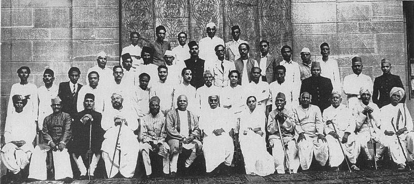 Archival photograph Group photograph with Indian President Rajendra Prasad (c. 1950)
