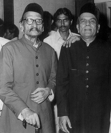 Thirakhwa and Azmat Hussain Khan (r) Thirakhwa and Azmat Hussain Khan (r)