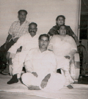 Bade Ghulam Ali Khan with family