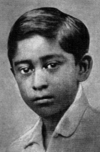 Kishore Kumar at 10